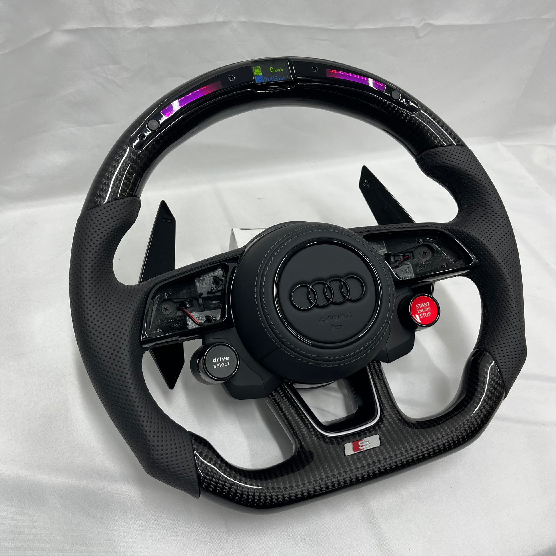 Audi A6/RS6 Steering Wheel — front view