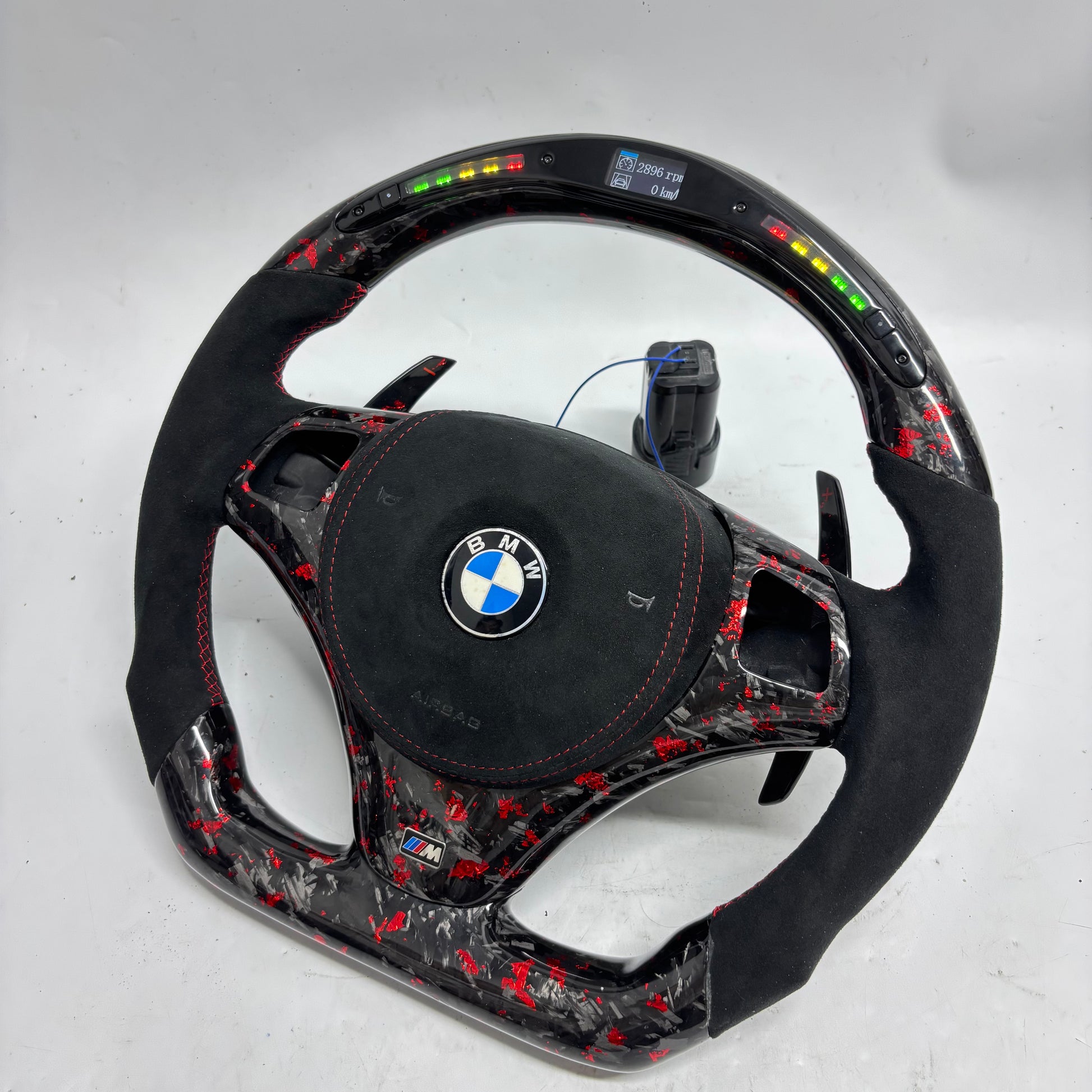 Custom BMW E6X/E8X/E9X Series Steering Wheel — view 3