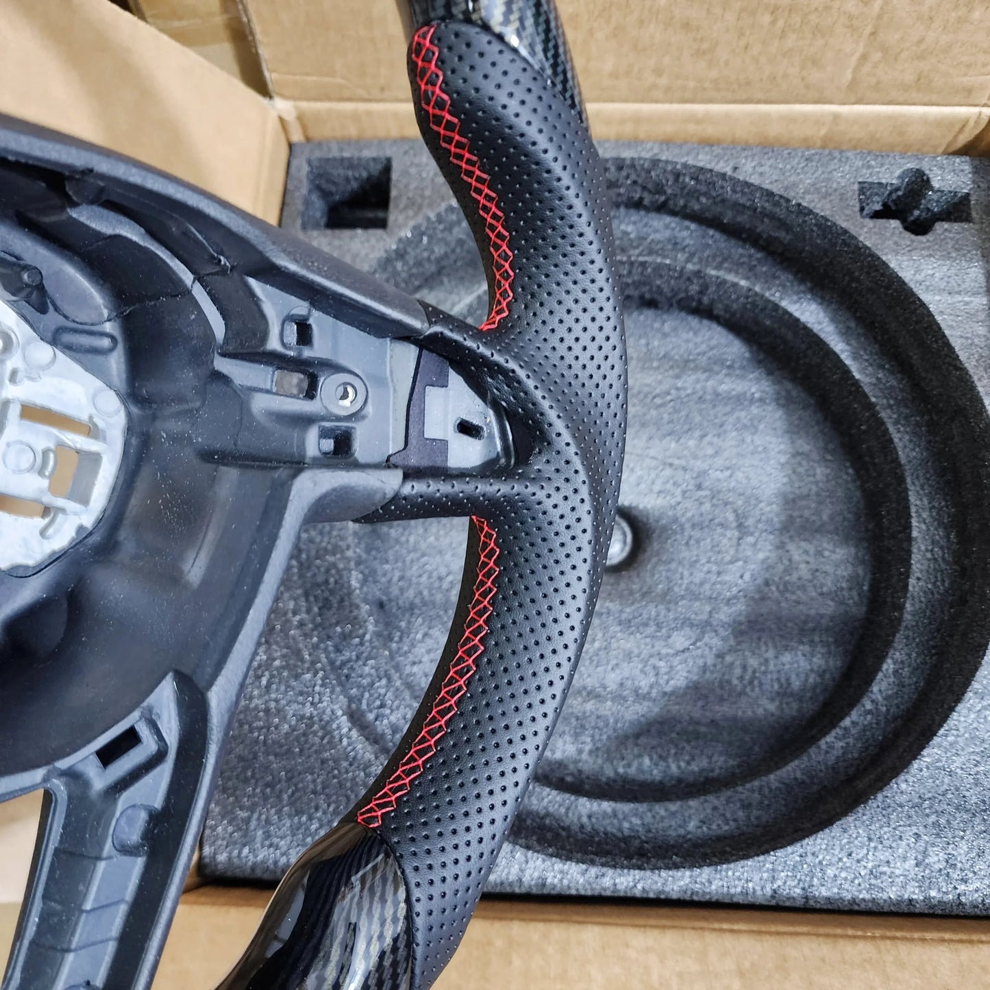 Custom Seat Leon Cupra Steering Wheel — view 6