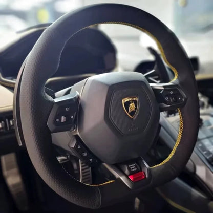 Lamborghini Huracan Steering Wheel — front view