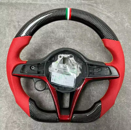 Custom Alfa Romeo Giulietta Steering Wheel — detail